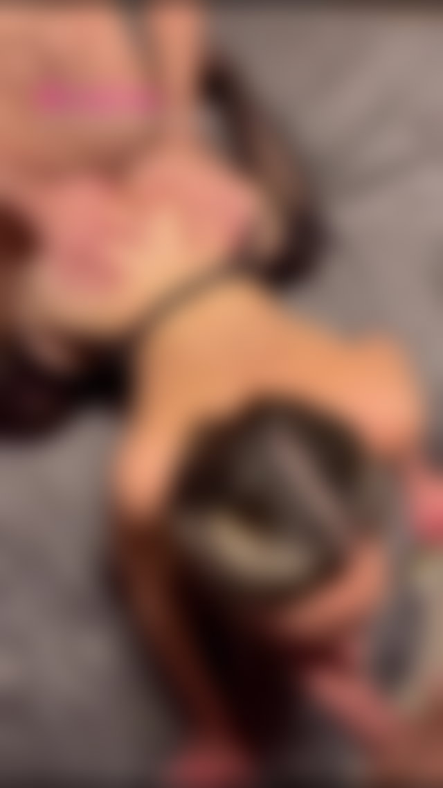 İzmir'den iki erkeğiz, tosta hatun arıyoruz iletişim için #sex #fuck TikTok Porn