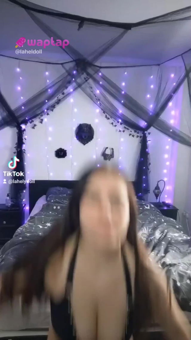 Look at the way they jiggle #jump TikTok Porn