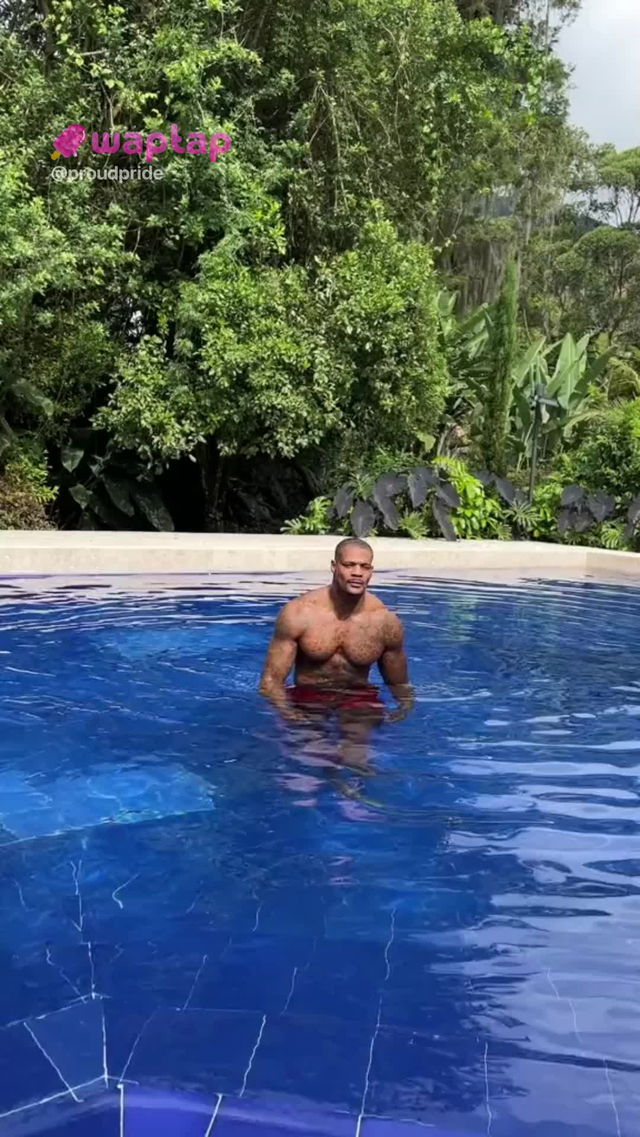 OH MY DAMN!!! #pool #abs #JasonLuv TikTok Porn