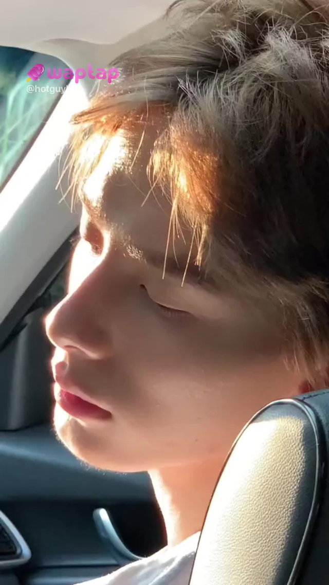 Sun-kissed and looking cute ☀️ TikTok Porn