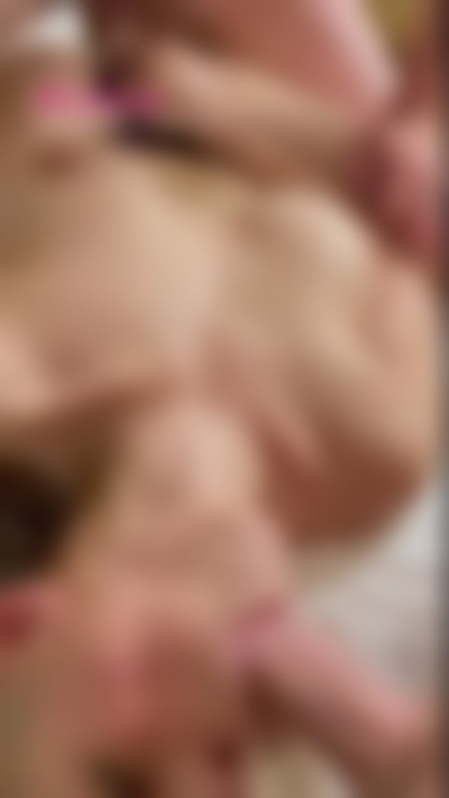 İzmir'den iki erkeğiz, tosta hatun arıyoruz iletişim için  #sex #fuck TikTok Porn