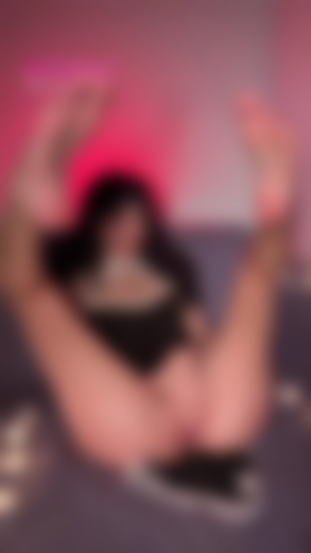 Fuck me harder while I spread wide 🖤 #tiktok #solo #hot #horny TikTok Porn