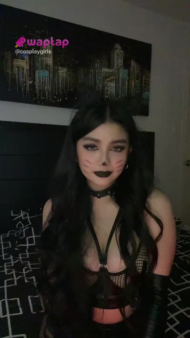 Your cute evil cat! #cosplay #catwoman #tiktok #neslyn.ly TikTok Porn