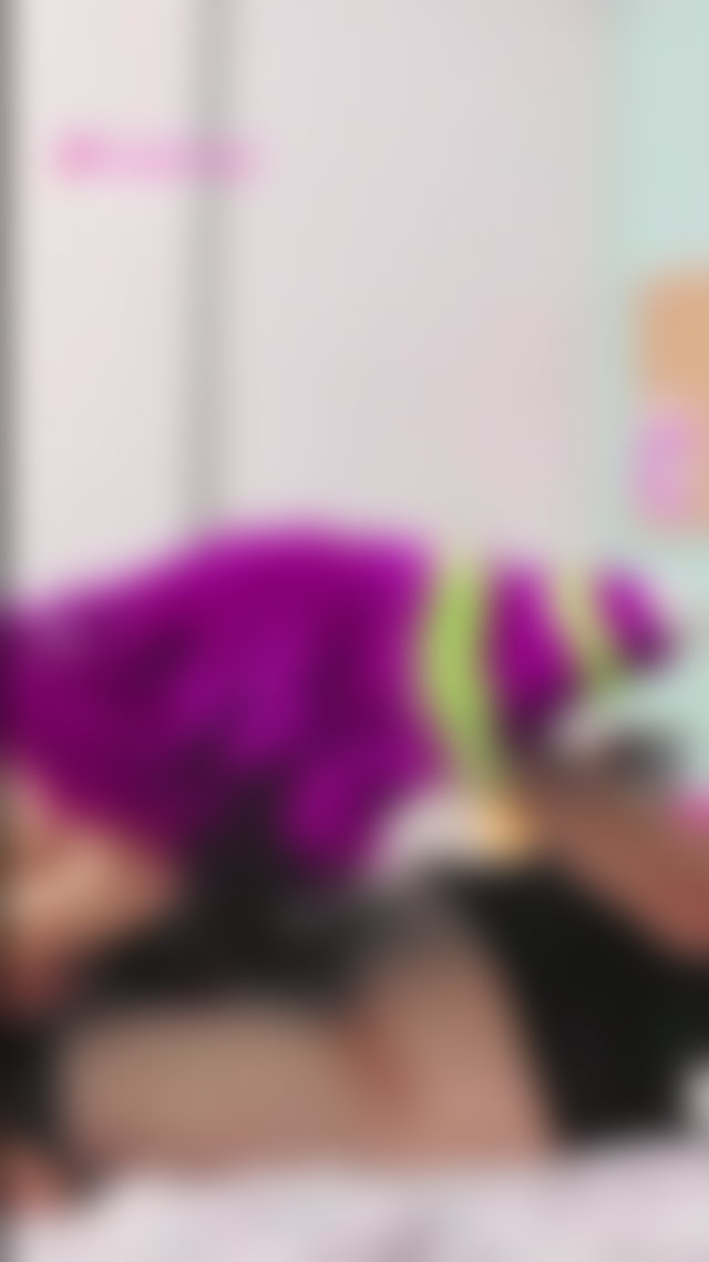 He makes sure to keep this pup in check 😍🤤 #tiktokporn #sucking TikTok Porn