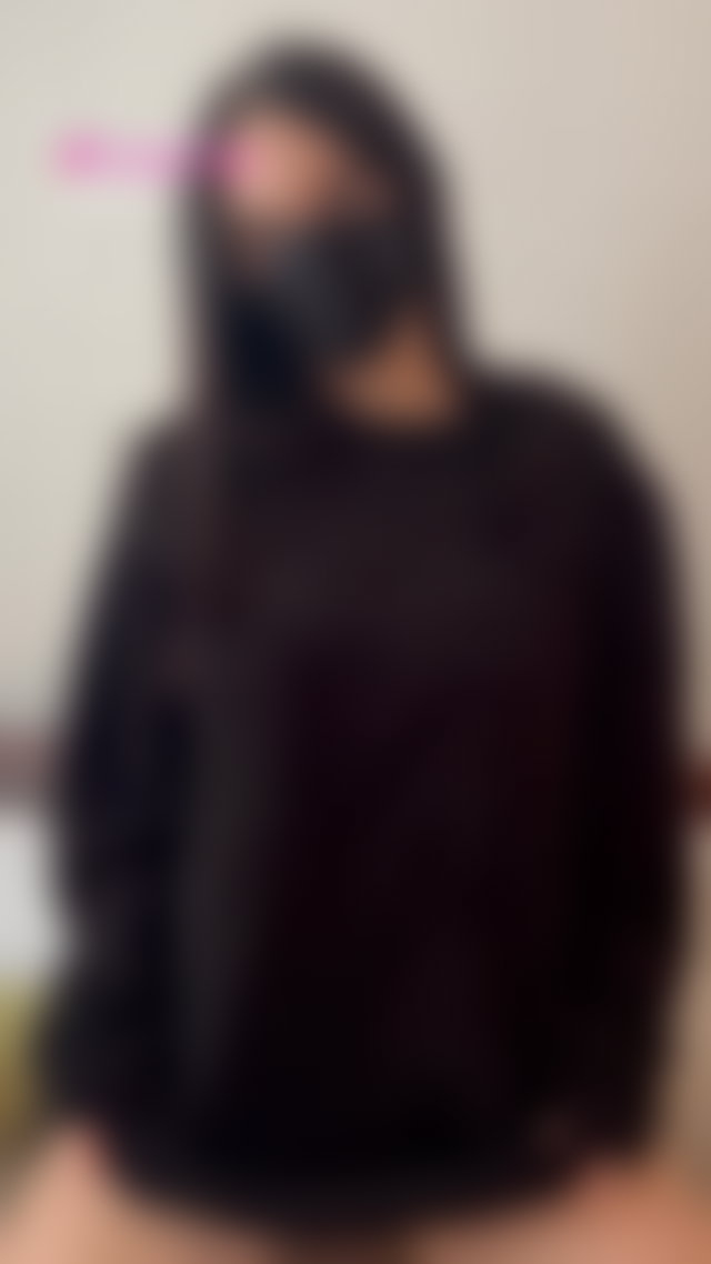 My home grown tits to keep you warm this evening #smalltits #student #teen #mask TikTok Porn