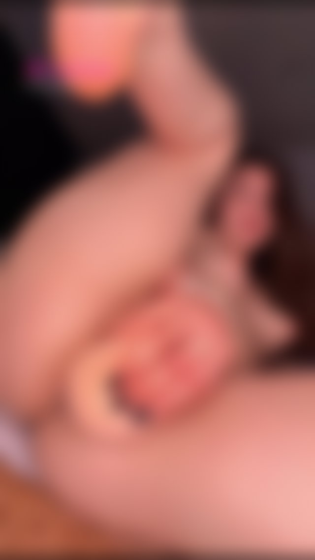 The toy slides in smoothly while her fingers rest on her skin more on Onlyfans #masturbation #brunette #nsfw #onlyfans TikTok Porn