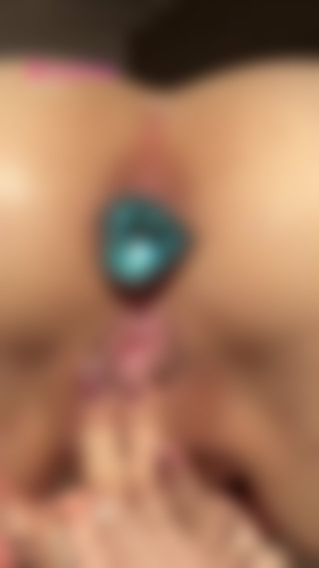 OnlyFans grants full private access the second you join #analplug #masturbation #onlyfans #solo TikTok Porn