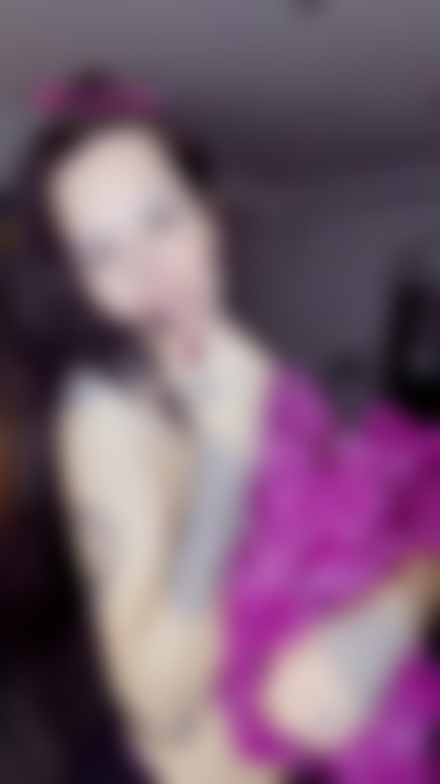 I'm so horny and feeling so playful... Come to my OF, you'll love every bit! 🖤🤍👇 #amateur #tease #tattoo #onlyfans TikTok Porn