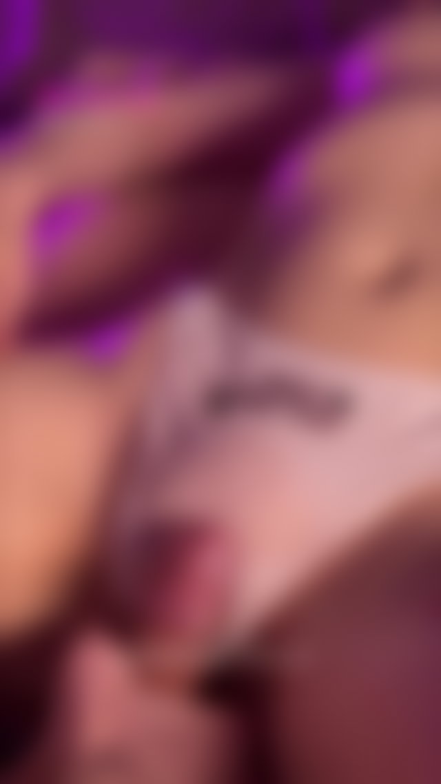 See hot exclusive 18+ content rn ❤️ Link in bio #rubbingpussy #creamy TikTok Porn