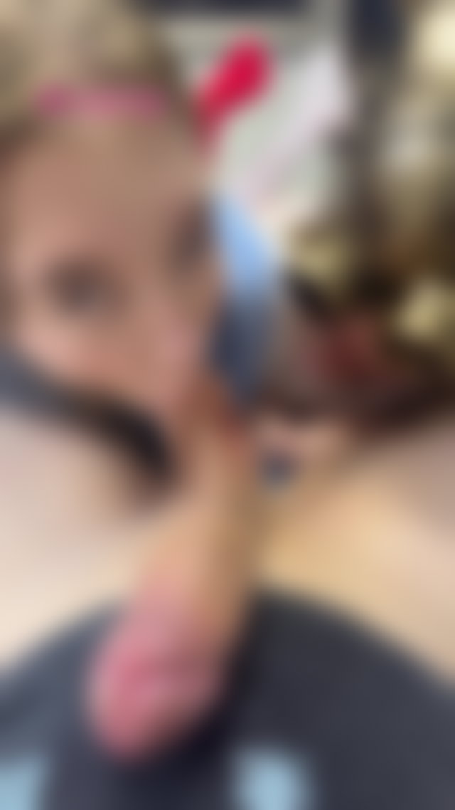 Mmm 🤤 two models and two eggs for them #petite #slut #cute #threesome #sucking TikTok Porn
