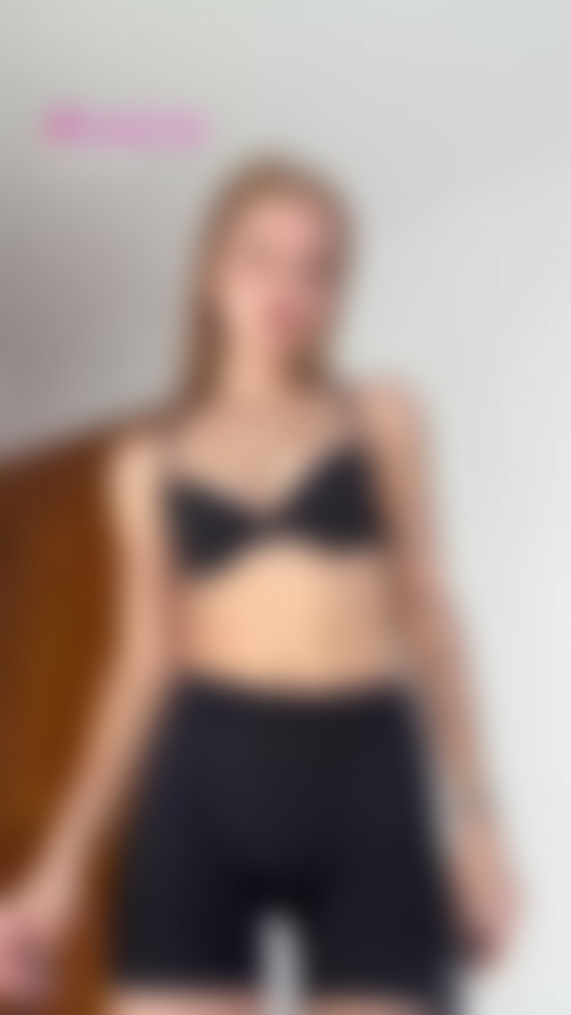 Everything you want to see is right there, link in my profile 🫶 #blondes #sologirl #sexygirl TikTok Porn