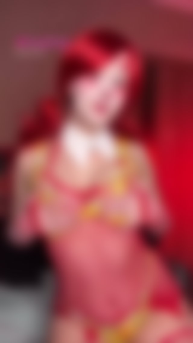 Moaning like a pornstar... Like and subscribe 🔥 #cosplay #games #tease TikTok Porn