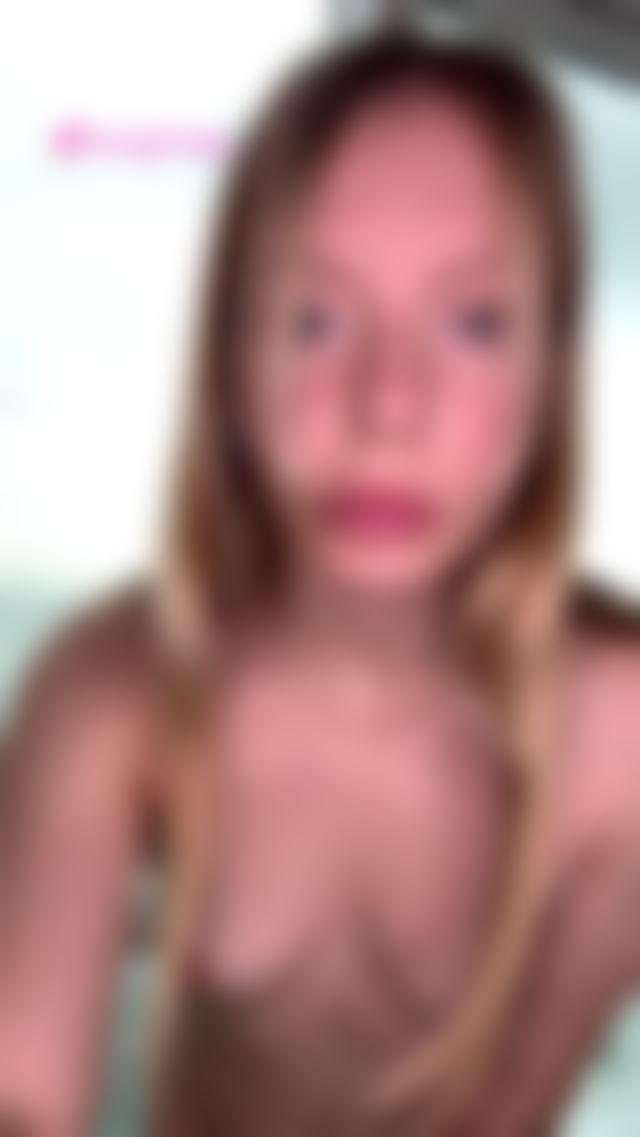 do you like what you see? #blonde #cute #sexy #teengirl TikTok Porn