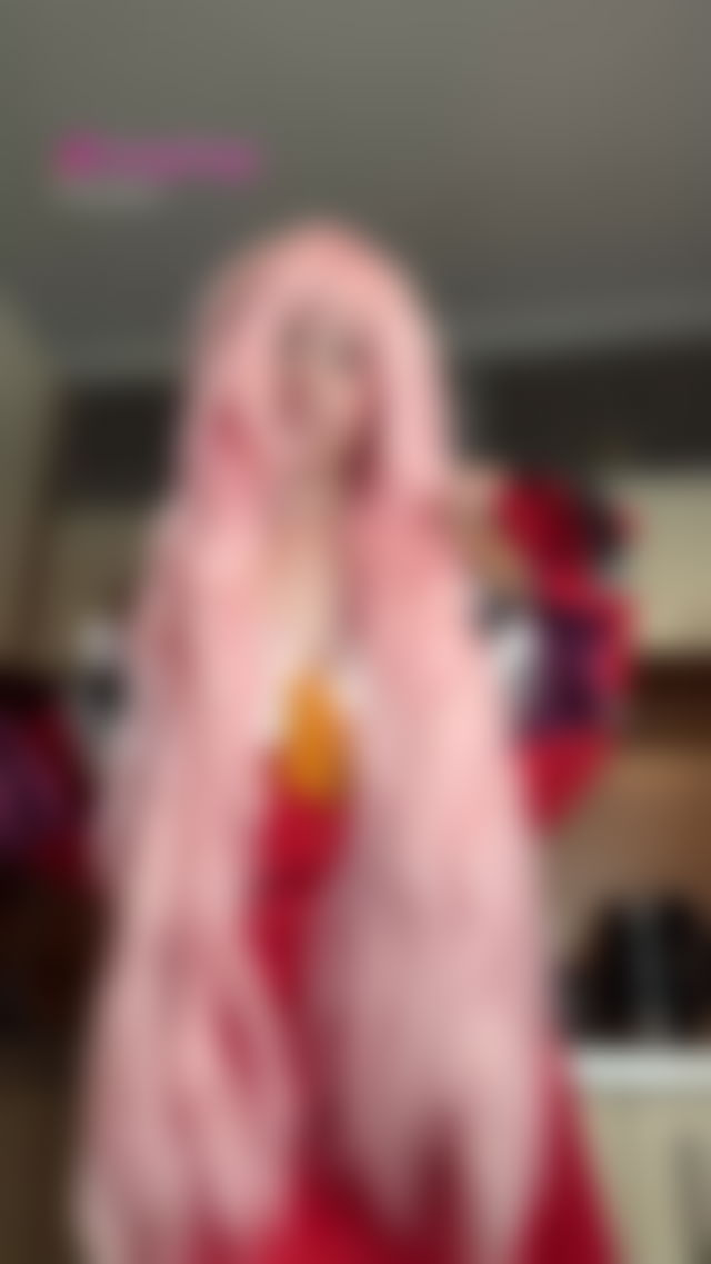 A little cosplay, a lot of teasing… guess who’s not following the script anymore? 😏 #young #teen #girlnextdoor #blonde #smalltits TikTok Porn