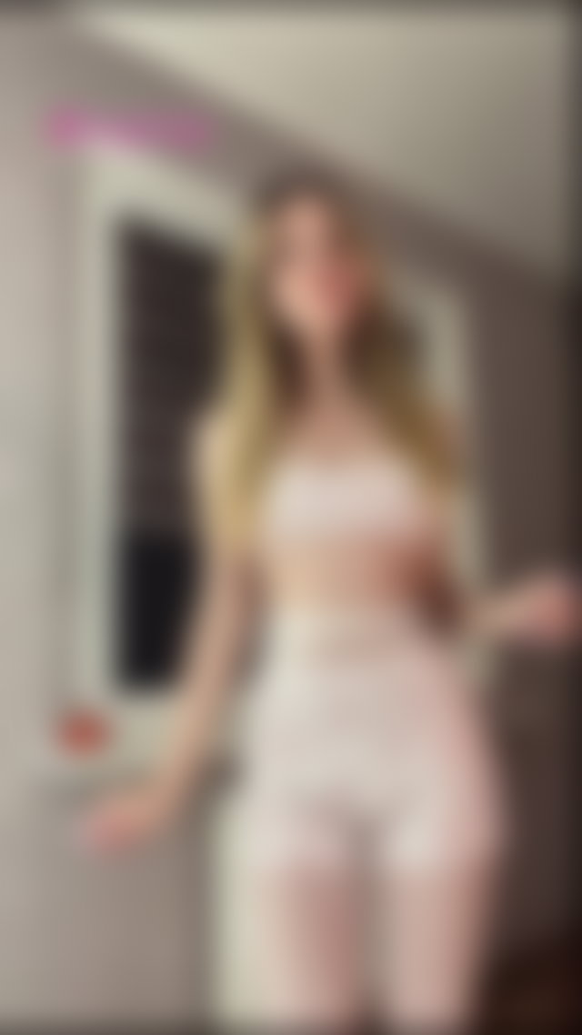 Will you let jump on you? 😍🫣 #onoff TikTok Porn