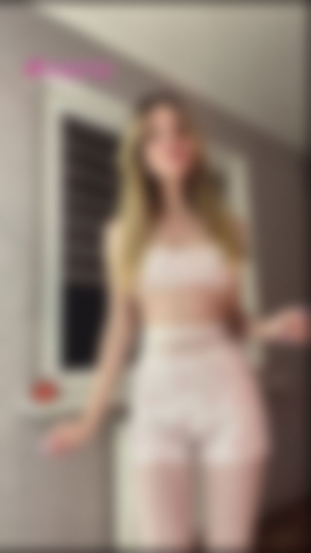 Will you let jump on you? 😍🫣 #onoff TikTok Porn