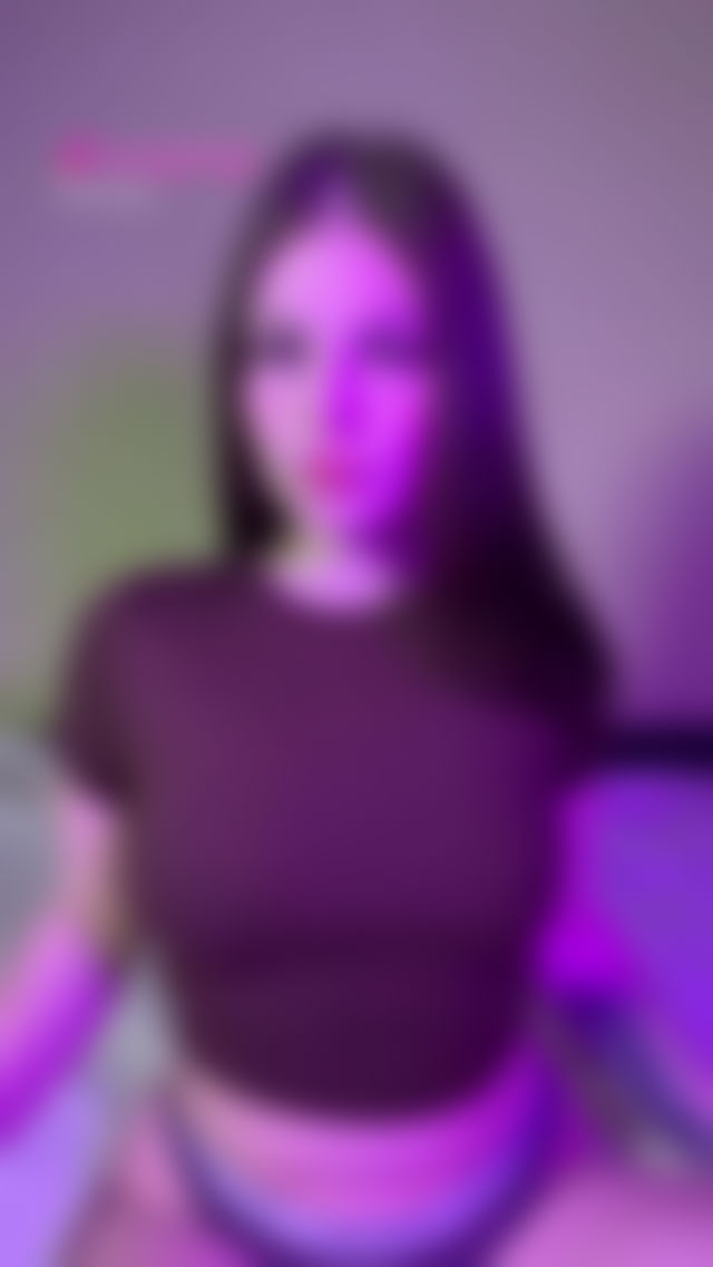 Someone is thinking about me. I feel it 💋 #titsplay #titties #young #teasing #brunette TikTok Porn