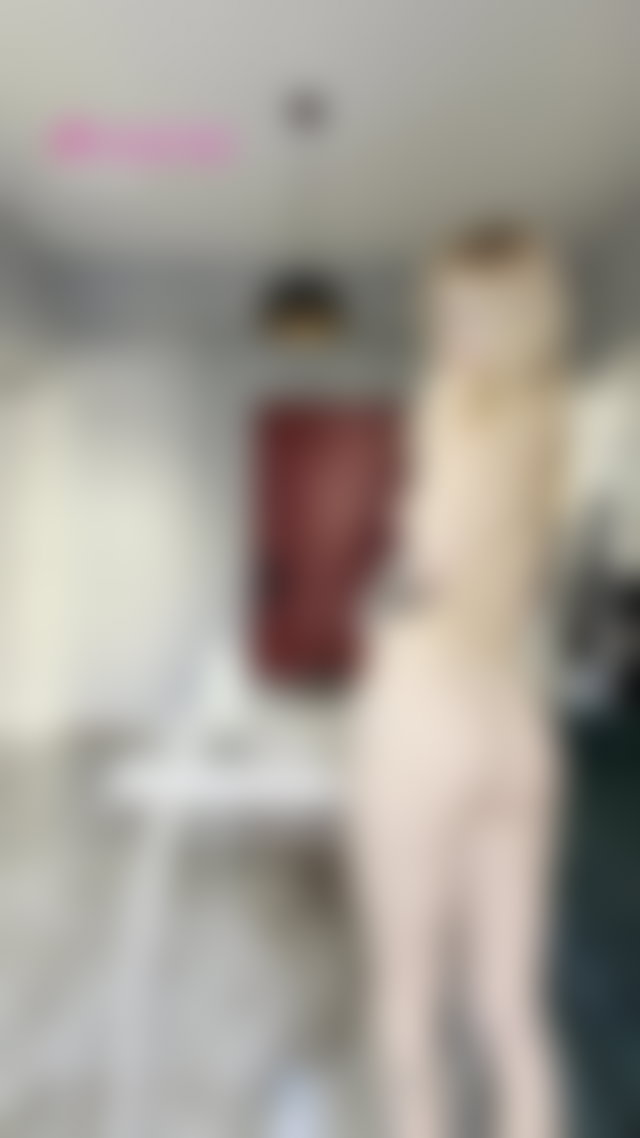 spread my ass on the kitchen table 🔥  #nude #kitchen TikTok Porn