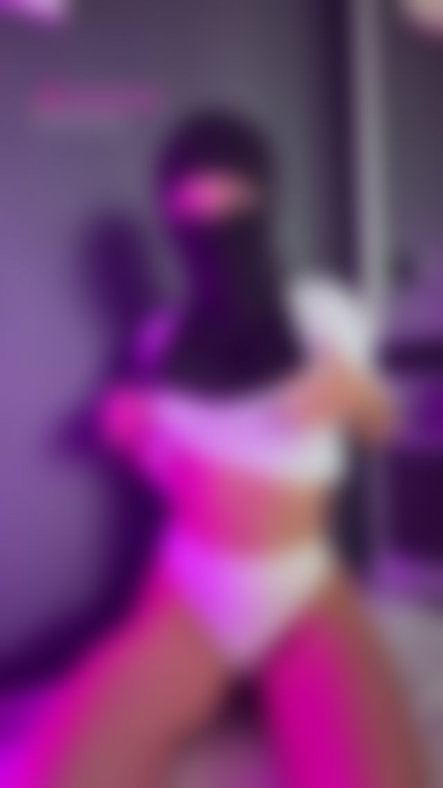 TIGHT HIJAB FUELS WILD TEASE AND THRUST #hijabigirl #tiktits #tiktoknsfw TikTok Porn