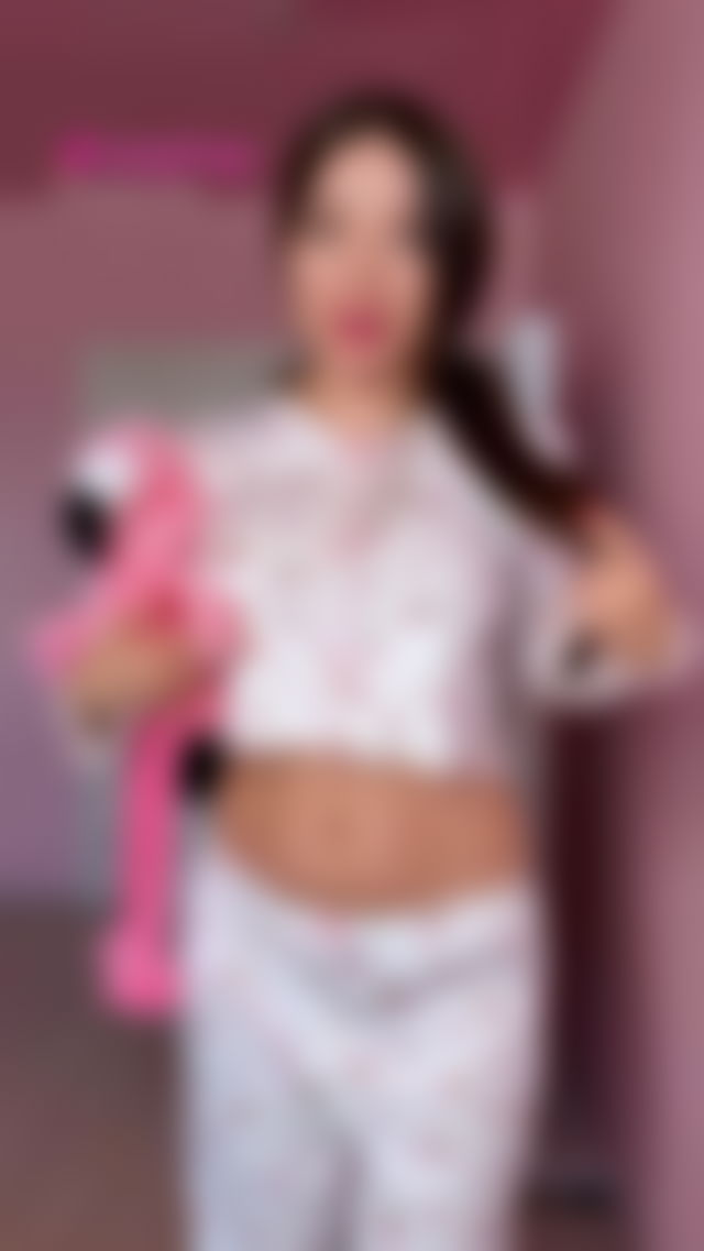 Without glasses or with? TikTok Porn