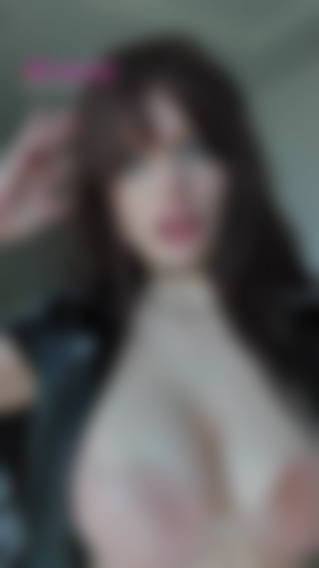 Im staring right at you waiting to be touched 💦 TikTok Porn