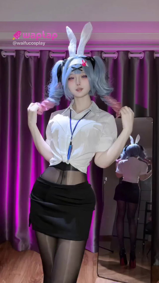hatsune miku rabbit hole #cosplay #cosplayer #cosplaygirls TikTok Porn