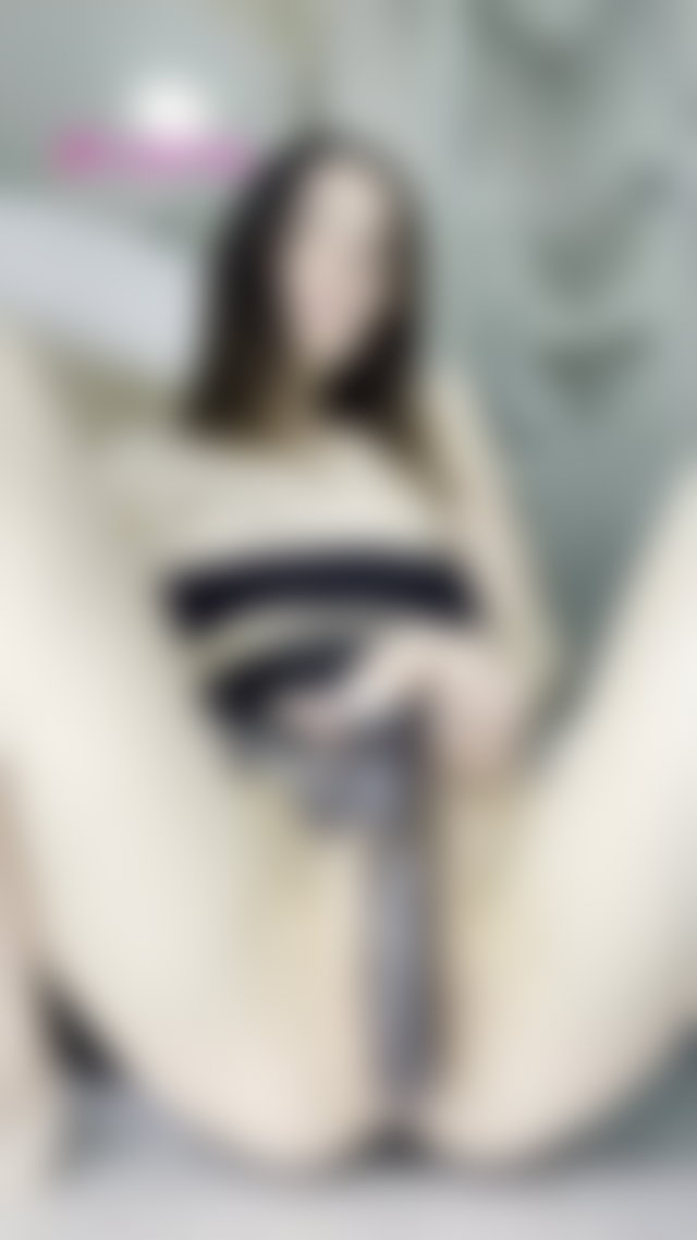 soaked my thighs with this toy 🔥💦 #masturbation #dildoplay TikTok Porn