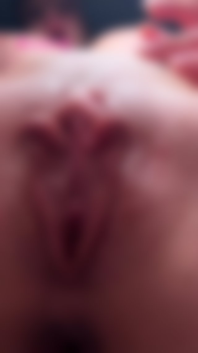 Do you like the view from below? 😏 #onlyfans #shavedpussy TikTok Porn