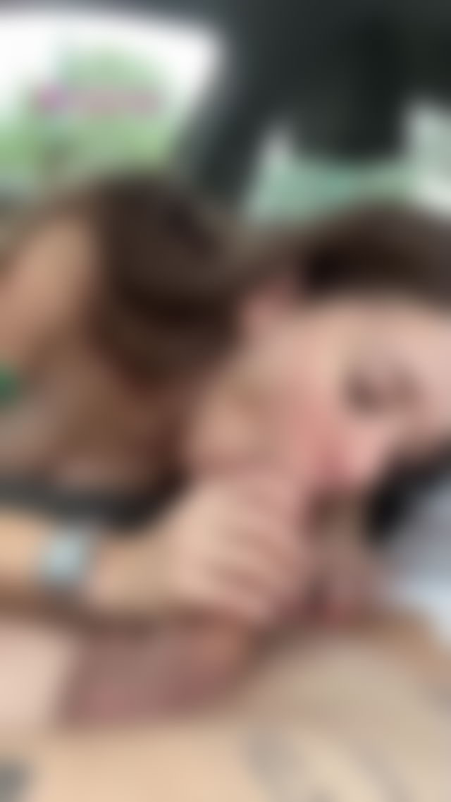 Blonde MILF Justine Jakobs Car Sex And Takes Cum In Mouth #JustineJakobs #MILF #BlondeGirl #CarSex #MouthCumshot TikTok Porn