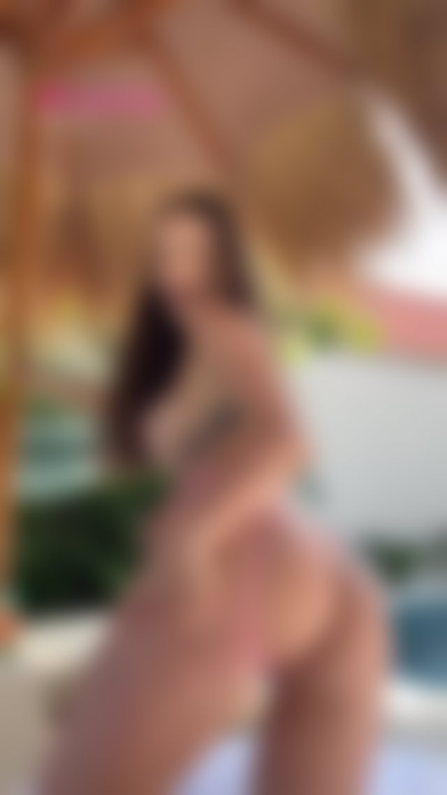 Thick juicy ass and a naughty backwards glance… Sub OF #ass #slim #nsfw #onlyfans TikTok Porn