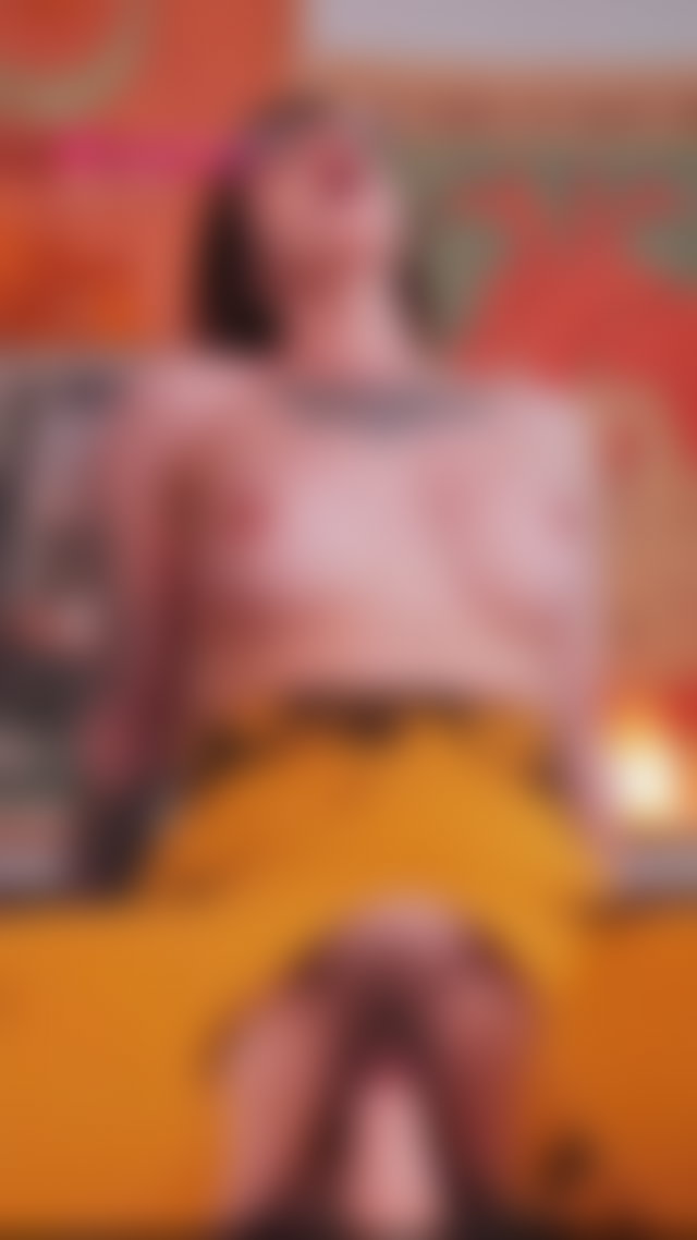 Riding this thick dildo like a desperate slut 😈 Watch me bounce and take every inch deep 💦 Who’s next to stretch this wet pussy? #onlyfansgirl #RidingDildo #HairyPussy #Tattoo #GlassesGirl TikTok Porn