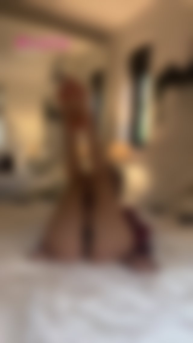 Lifting my shirt just for you… my big natural tits feel so good 😌 Sub OF #feet #slim #nsfw #pornstar TikTok Porn