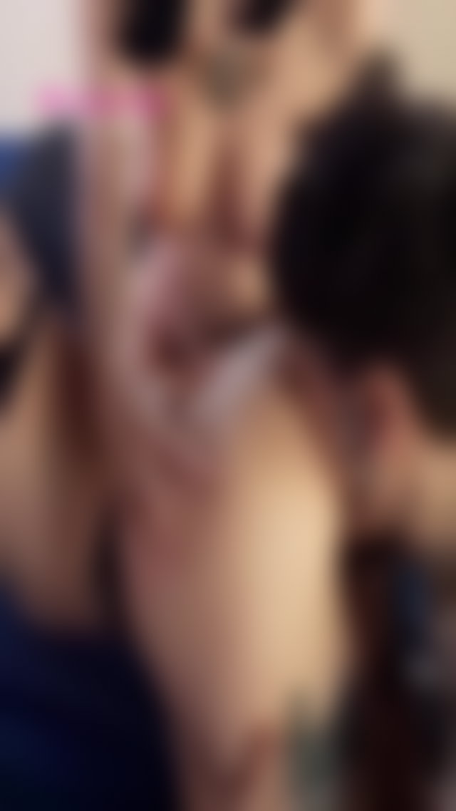 I gets 2 x 1 on horny pussies flavour. #pussyeating #licking #threesome TikTok Porn