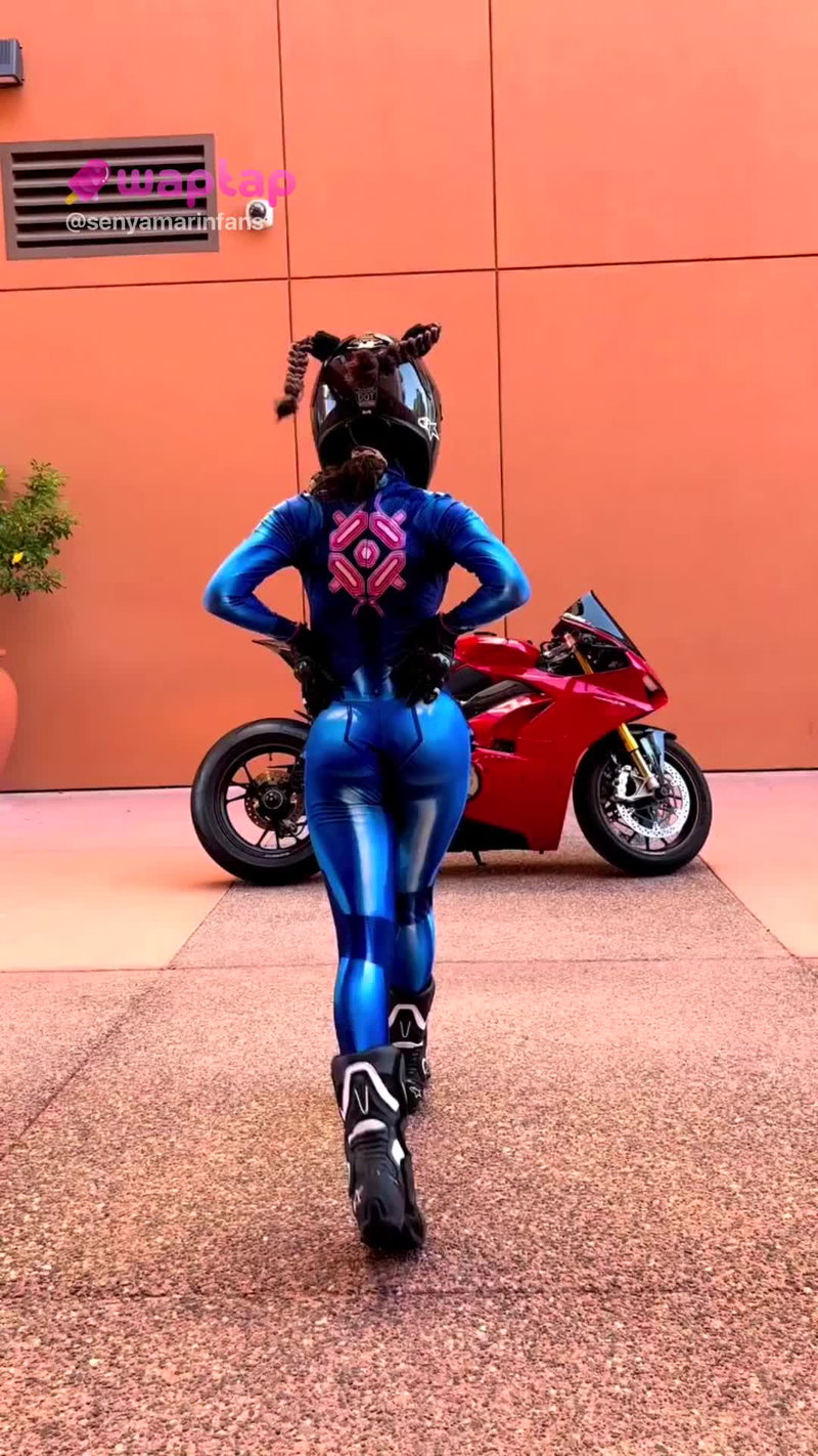 senyamarinfans Wish you are the Ducati? #cosplay #gymnast #cosplaygirls