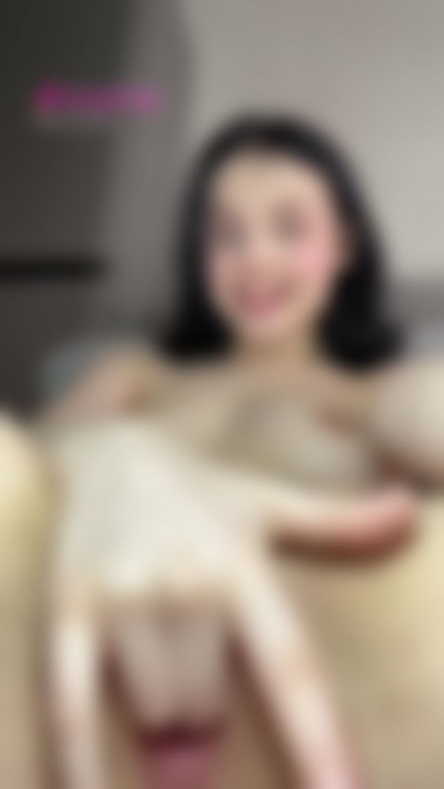 Angel face, devil between my pussy. become fluent on my OF 🗣️ #masturbation #fingering TikTok Porn