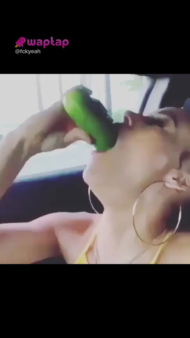 Well washed cucumber 🥒 #sucking #cucumber TikTok Porn
