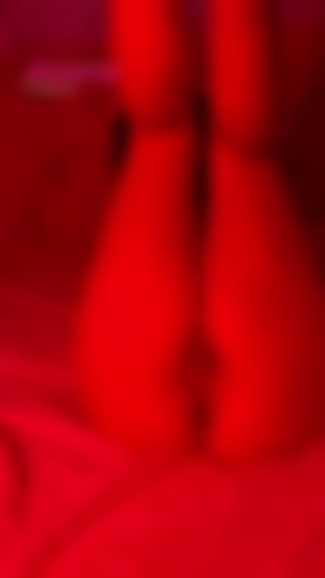 Can I use your shoulders to hold my legs? #legsup #masturbation #sologirl #teen TikTok Porn