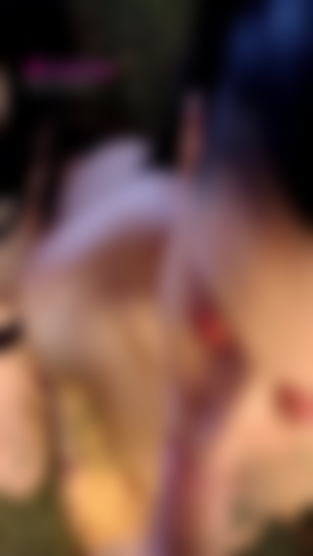 I love to feel the different temperature in each mouth. #blowjob #threesome #ffm #luckyguy #cumshot TikTok Porn