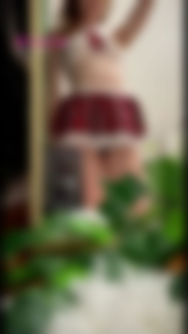 Guess which movie the track is from😏🔥🔥 #fyp #fansly #striptease #18yearsold TikTok Porn