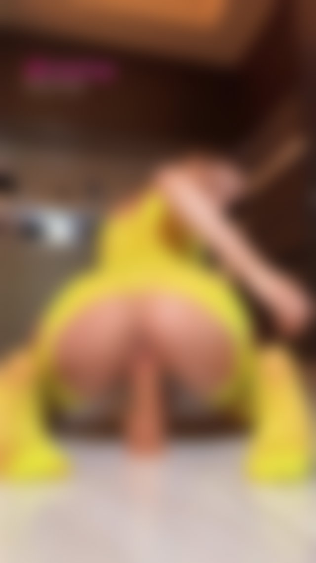 Beauty sitting down hard on a thick realistic cock on the floor. Onlyfans #fishnet #dildo #masturbation #onlyfans TikTok Porn