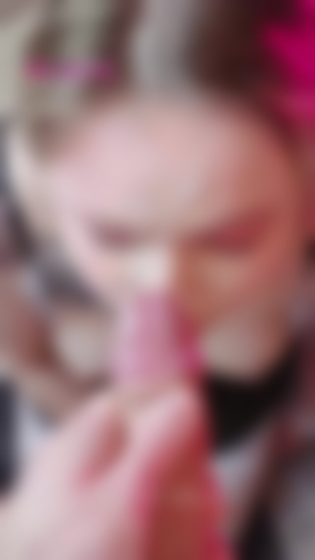 facial cumshot is the best tip for a horny little maid 💦🥰 #facial #cumshot #blowjob #facefuck #amateur TikTok Porn