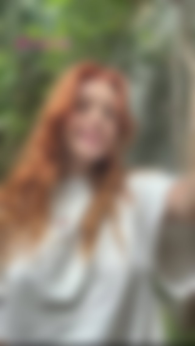 18+ Redhead lifts shirt, flashing perky tits and sexy curves. #tiktits #tiktokporn #flashing TikTok Porn