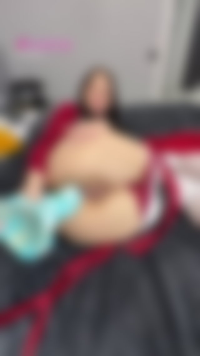 Want to help me take this off ?🎥 #gape #fyp #bigass #analslut #analwhore TikTok Porn