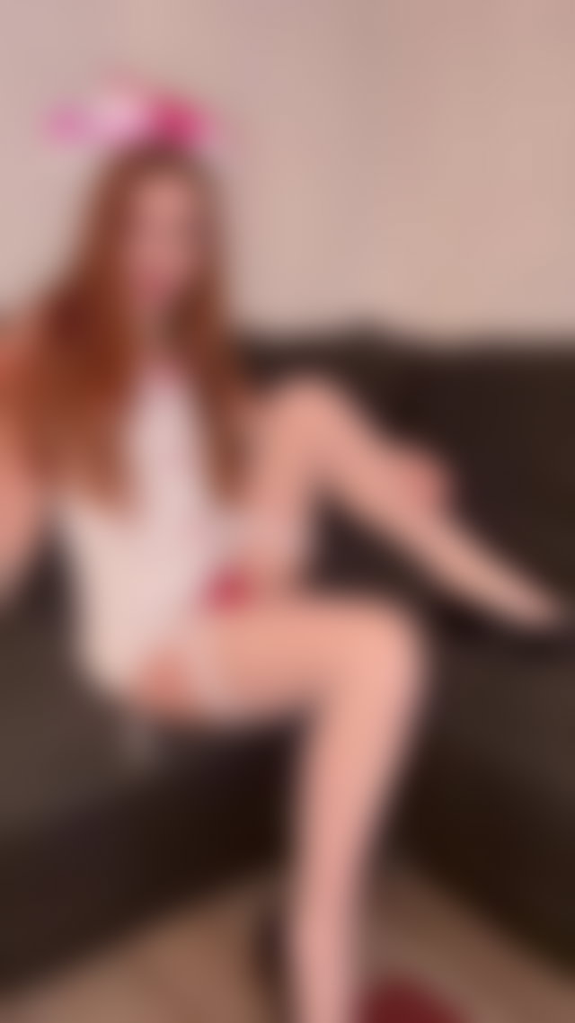 I don’t bite… unless you want me to 😜 #sexy #sexybody #redhair #teasing #onlyfans TikTok Porn