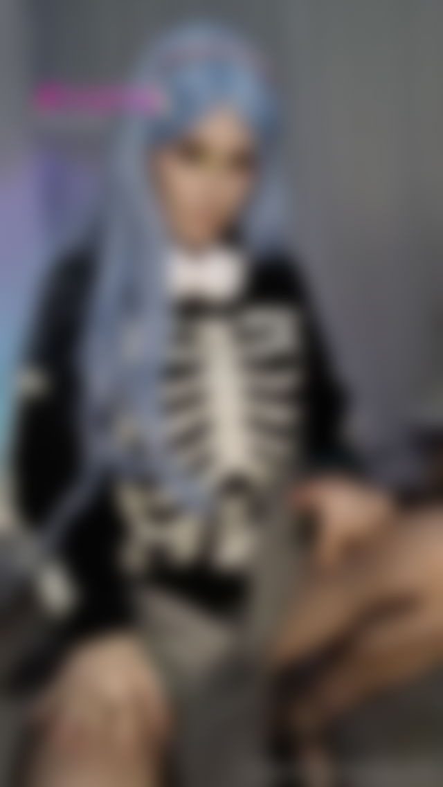 Let's play💜🖤 My OF in BIO #cosplay TikTok Porn