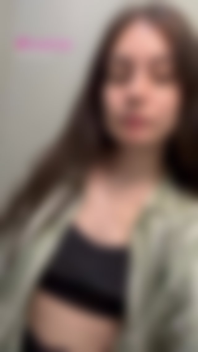 Come visit me on my pornhub🖤🧡 #elevator #tits #public TikTok Porn