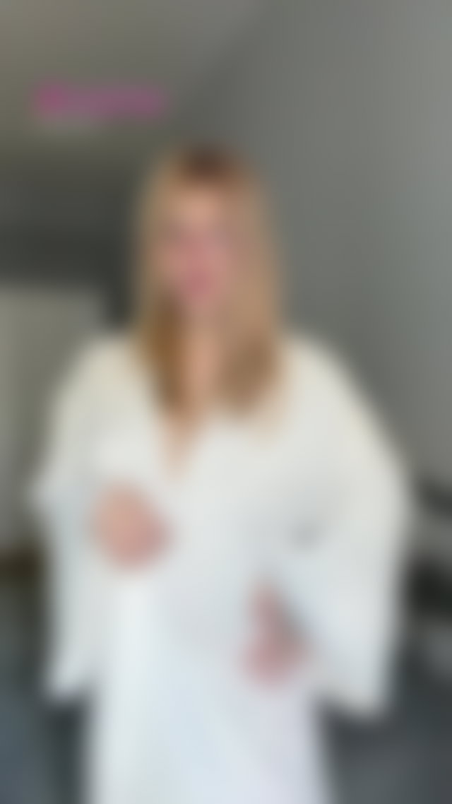 Blonde with red glasses and tattoos stripping slow for the camera #nude #undressing #tattoo TikTok Porn