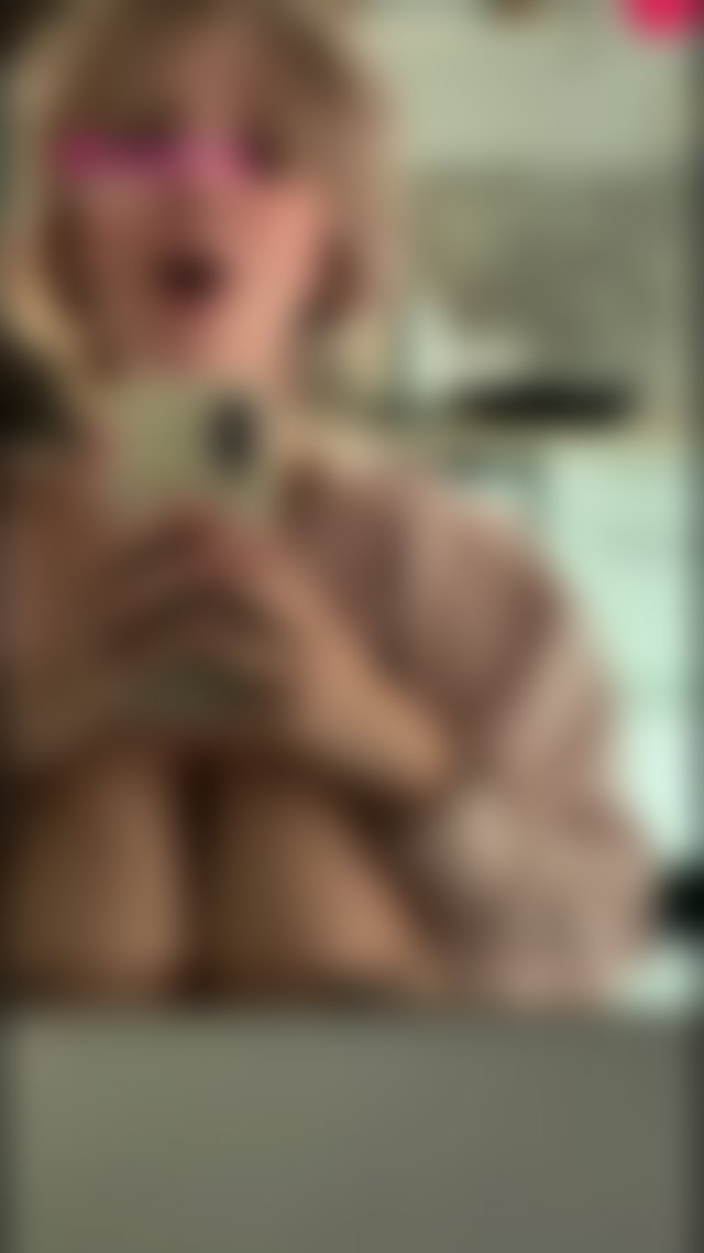 👀 Should I save you a sip or a smile? #amateur #solo #teen #homemade #magylexi TikTok Porn