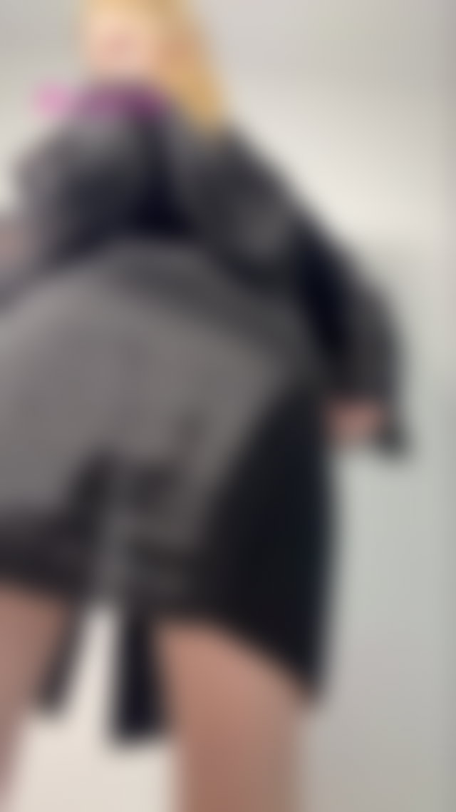 Signing up unlocks the full private video set stored exclusively on OnlyFans right away #ass #onlyfans #blonde TikTok Porn