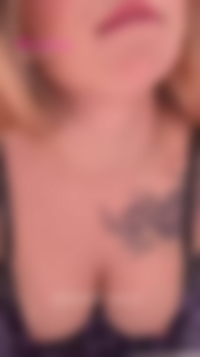 wanna chat with me and more exclusive 18+ content rn? ❤️ Link in bio #amateur #doggystyle #petite #teen TikTok Porn